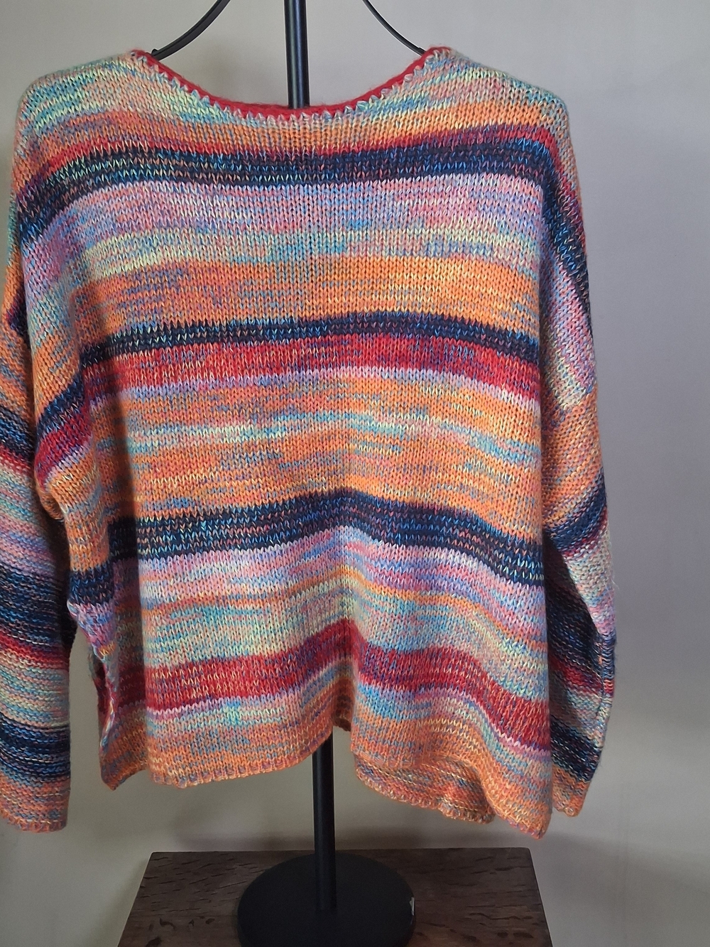 Easel Women's Multi-Color Oversized Sweater W/Side Slits; Size M